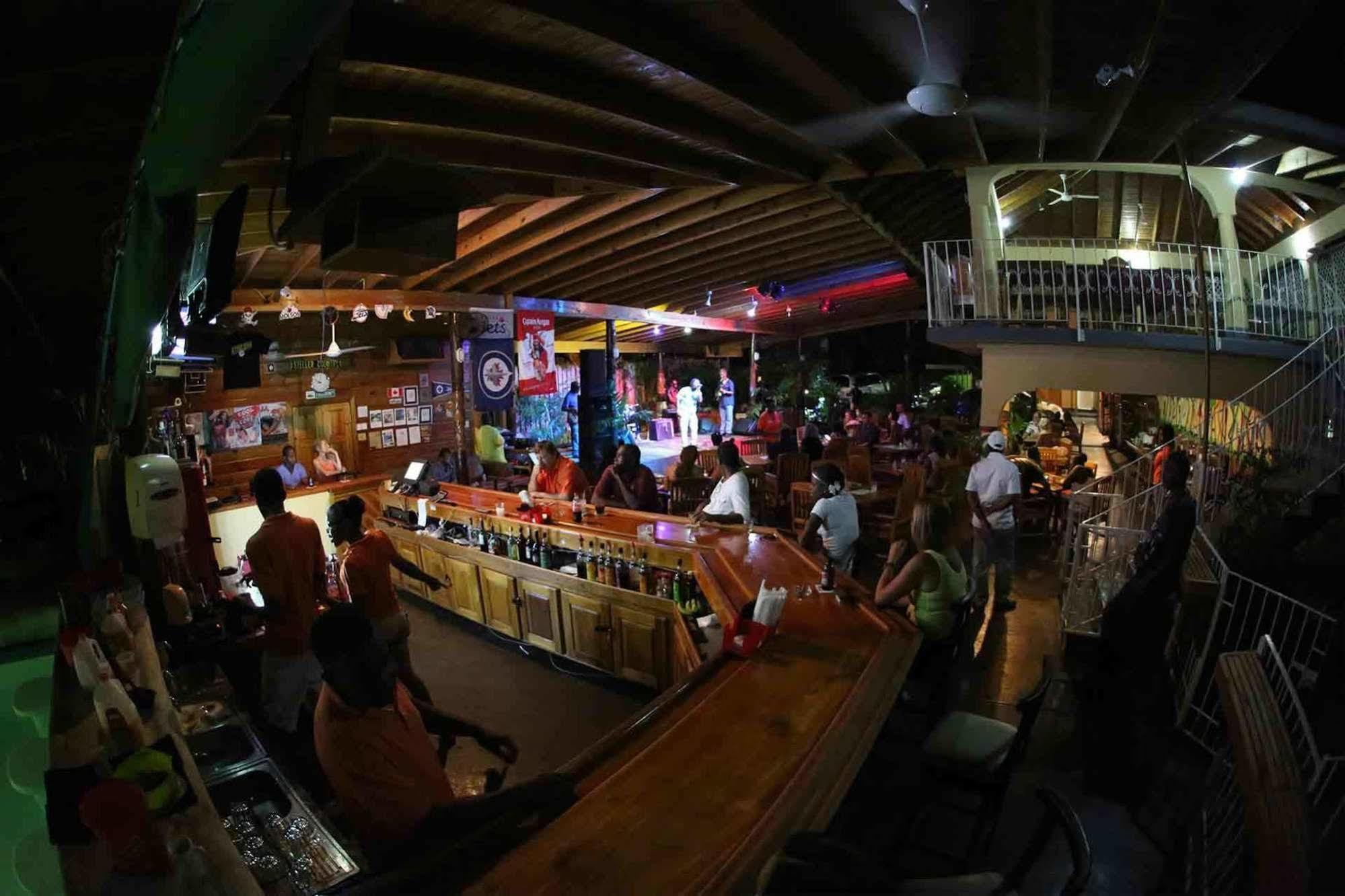 Seastar Inn ネグリル エクステリア 写真